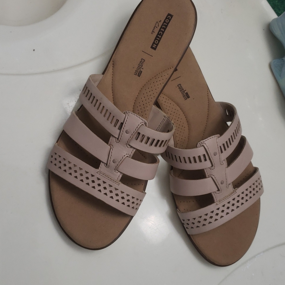 Clarks  Sandals
